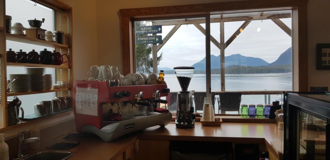Tofino Paddlers Inn Экстерьер фото